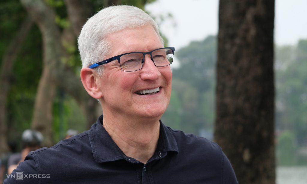 Xem gì trong chuyến đi của CEO Apple tới Việt Nam?