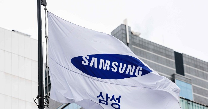Samsung yêu cầu lãnh đạo làm việc 6 ngày/tuần