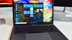 Có nên cài Windows trên MacBook để chơi game?