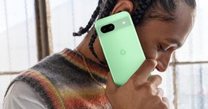 Google bất ngờ ra mắt Pixel 8a với tính năng AI và thiết kế mới