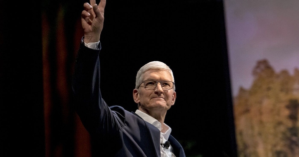 Ai sẽ kế nhiệm CEO Apple Tim Cook?