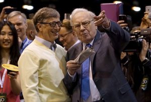 Bill Gates tiết lộ bài học từ tỷ phú Warren Buffett