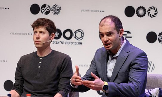 Người "buộc Sam Altman từ chức" rời OpenAI