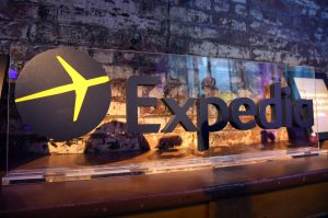 Expedia cho biết hai giám đốc điều hành đã bị sa thải sau khi 'vi phạm chính sách công ty'