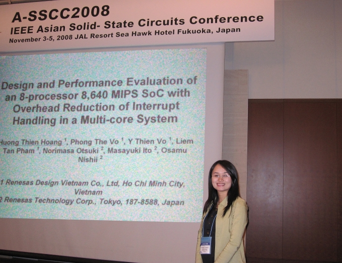Hoàng Thiên Hương phát biểu tại sự kiện A-SSCC năm 2008 tại Nhật Bản.Ảnh: do People cung cấp
