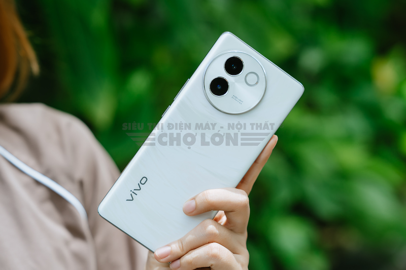 vivo V30e có họa tiết ánh trăng ở mặt sau