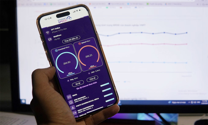 Giao diện ứng dụng đo chất lượng mạng i-Speed.  Ảnh: Lưu Quý