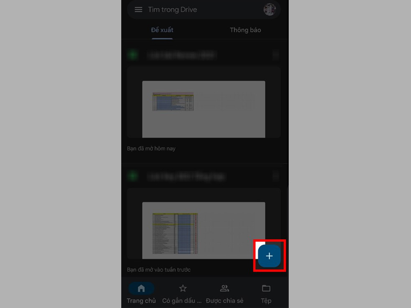 Bấm vào biểu tượng + ở góc dưới bên phải màn hình