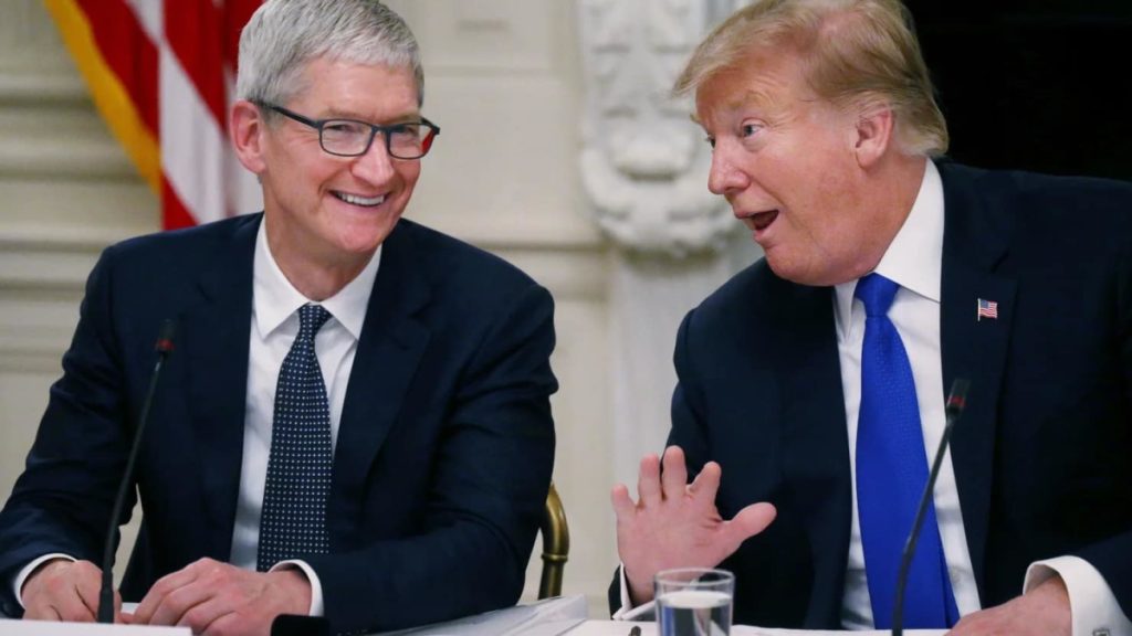 Trump: “Nếu Steve Jobs nắm quyền, Apple sẽ không hùng mạnh như bây giờ”