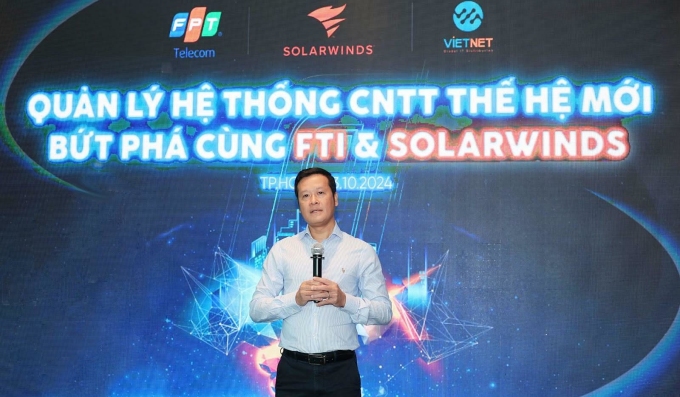 Giám đốc kinh doanh FTI Trần Văn nói về việc hợp tác chiến lược với SolarWinds. Ảnh: FTI