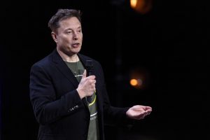 Elon Musk chia sẻ những thách thức trong việc phát triển robot hình người