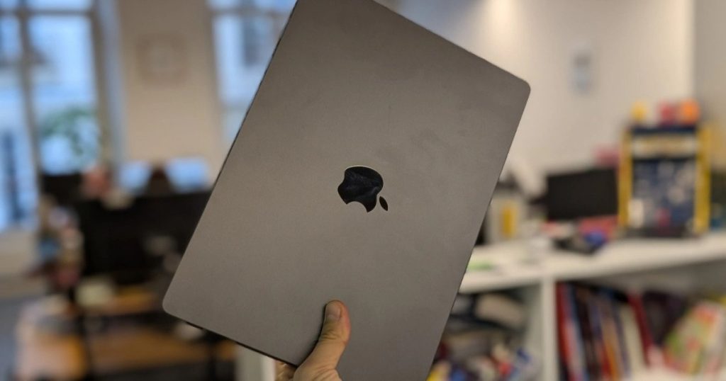 Đánh giá MacBook Pro M4: Mạnh mẽ nhưng không khác biệt lắm