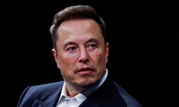 Tỷ phú Elon Musk tại Paris vào tháng 6 năm 2023. Ảnh: Reuters