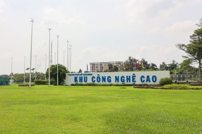 Cửa công viên Hồ Chí Minh High -Công viên, tháng 10 năm 2022. Ảnh: QUYRH Transi