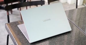 Đánh giá Lenovo Yoga Slim 7i Aura Edition sau một tuần sử dụng