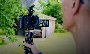 Cơ hội kiếm được hàng ngàn đô la khi bán video cho các công ty AI