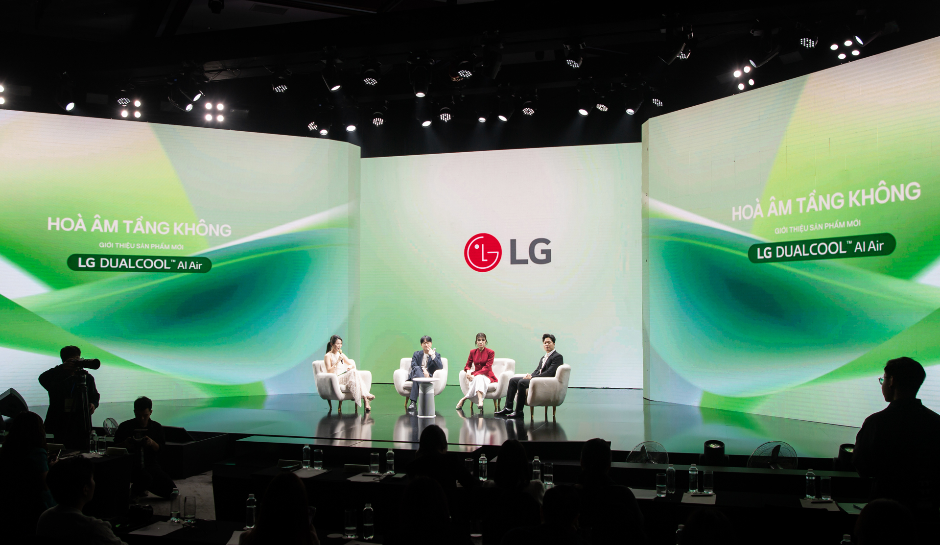 Ai "đồng cảm" - chiến lược của LG trong cuộc đua điều hòa không khí 8 Ai "đồng cảm" - chiến lược của LG trong cuộc đua điều hòa không khí Ai "đồng cảm" - chiến lược của LG trong cuộc đua điều hòa không khí