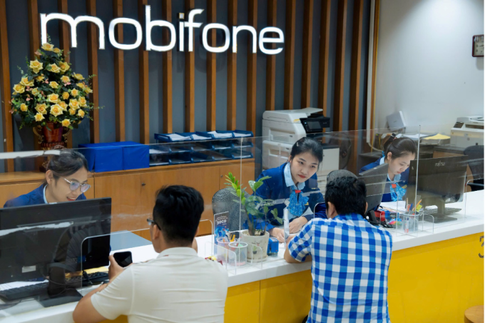 Mobifone Ecntract - Giải pháp cho các hợp đồng điện tử an toàn 2 Mobifone Ecntract - Giải pháp cho các hợp đồng điện tử an toàn Văn phòng giao dịch của Mobifone. Ảnh: Mobifone