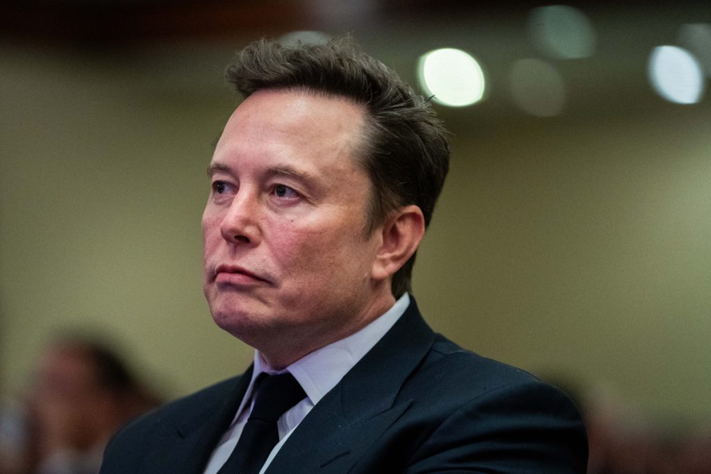 Elon Musk không muốn mua tiktok
