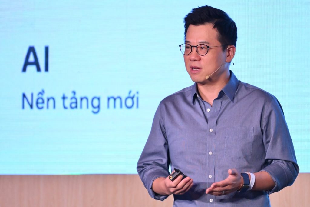 15% người Việt Nam hỏi bất cứ ai trước khi mua sắm