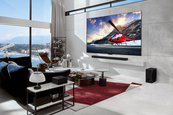 LG TV giành được giải thưởng đôi tại 2024 Giải thưởng Tech 3 LG TV giành được giải thưởng đôi tại 2024 Giải thưởng Tech TV OLED của LG có một thiết kế mỏng sống hài hòa với nhiều không gian sống. Ảnh: LG