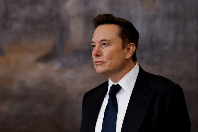 Openai kiện, Element Elon Musk "giả" 2 Openai kiện, Element Elon Musk "giả" Tỷ phú Elon Musk nhậm chức vào ngày 20 tháng 1 tại Tổng thống Hoa Kỳ Donald Trump trên Đồi Capitol