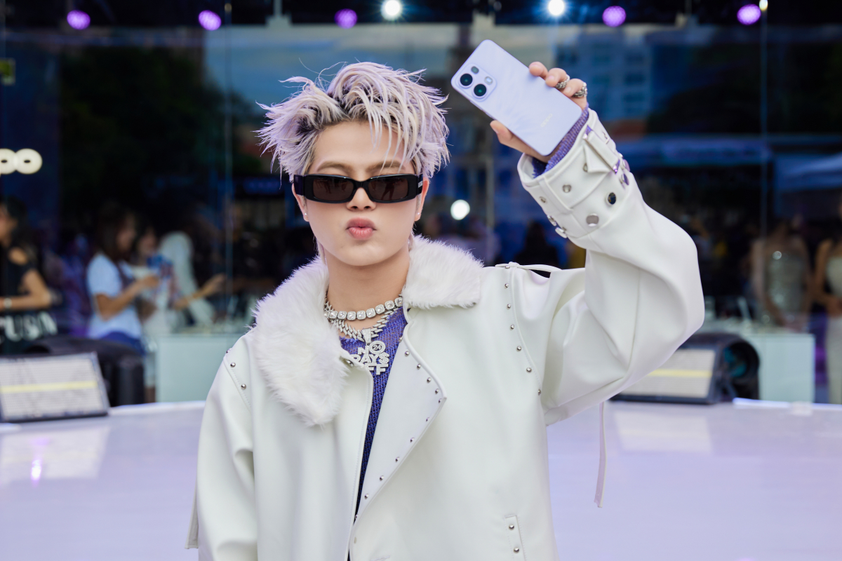 Những người trẻ tuổi khám phá công nghệ trong loạt phim Oppo Reno13 7 Những người trẻ tuổi khám phá công nghệ trong loạt phim Oppo Reno13 Những người trẻ tuổi khám phá công nghệ trong loạt phim Oppo Reno13