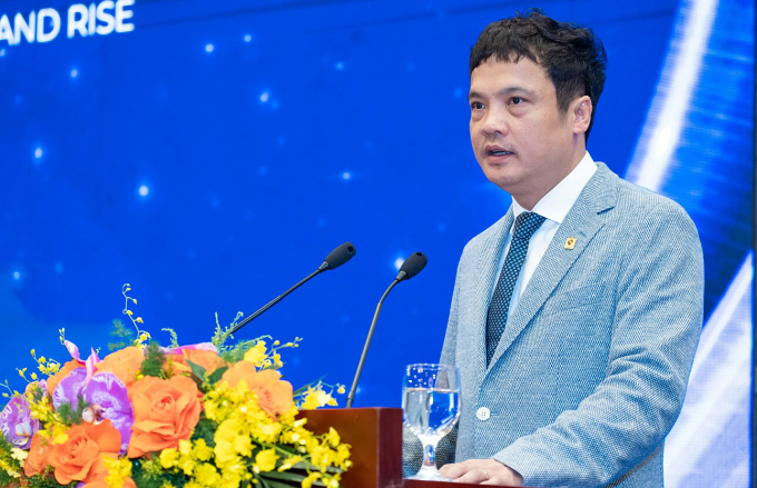 Việt Nam - Hội nghị thượng đỉnh châu Á DX 2025: Thúc đẩy chuyển đổi kỹ thuật số và đột phá AI 2 Việt Nam - Hội nghị thượng đỉnh châu Á DX 2025: Thúc đẩy chuyển đổi kỹ thuật số và đột phá AI Chủ tịch Vinasa Nguyen Van Khoa ở Việt Nam - Châu Á DX Summit 2025. Ảnh: Minh con trai