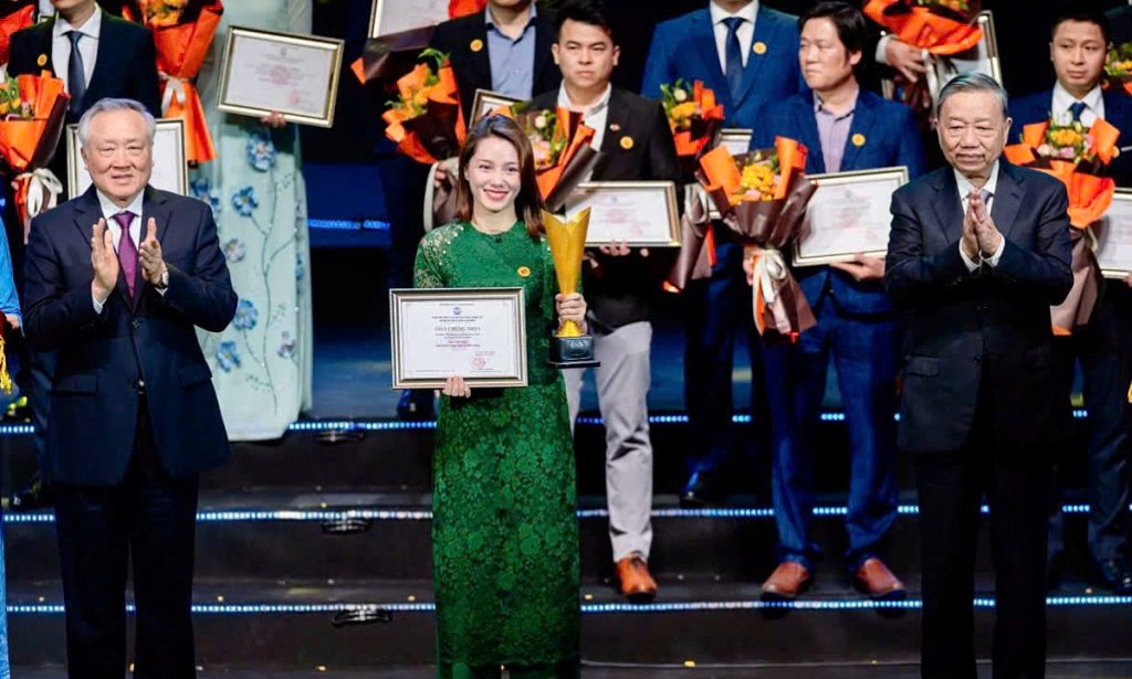 Nền tảng điểm Lynkid giành giải Vàng kỹ thuật số