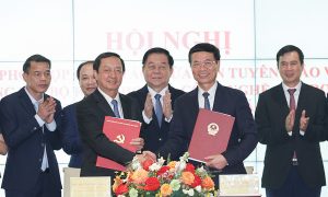 Bộ Khoa học và Công nghệ phối hợp với Bộ Tuyên truyền Trung ương và Ủy ban Trung ương để huy động và hợp tác