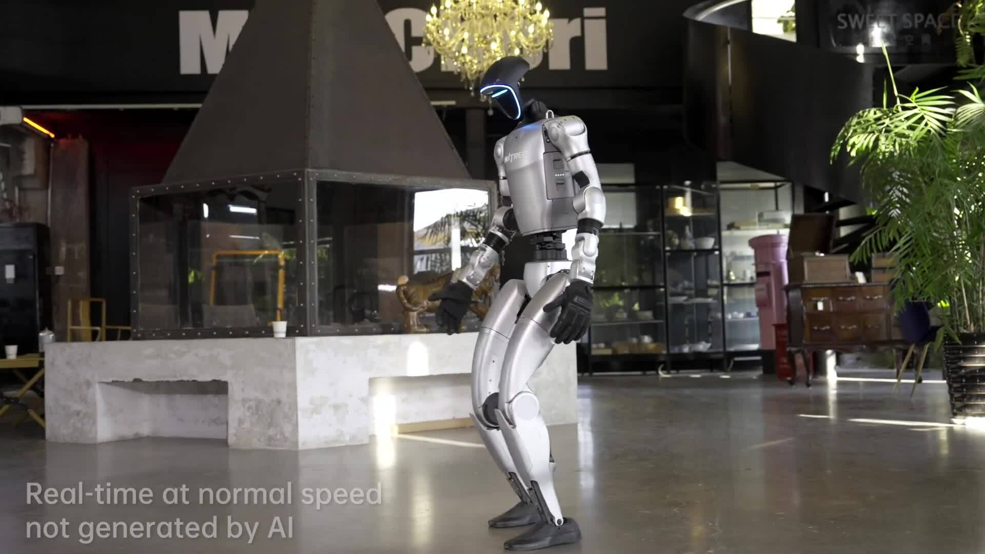 Robot hình con người đầu tiên có thể 