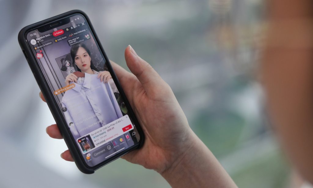 Việt Nam thêm 14% người dùng Internet di động