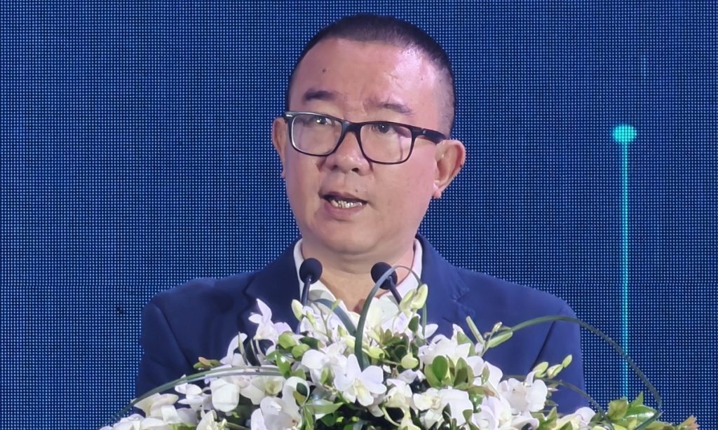 Sử dụng ai đó để cấp tín dụng