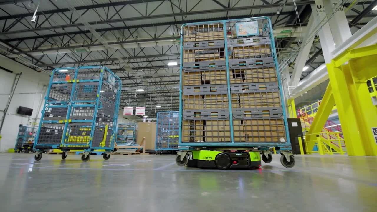 Làm thế nào để một triệu robot hoạt động trong kho Amazon?